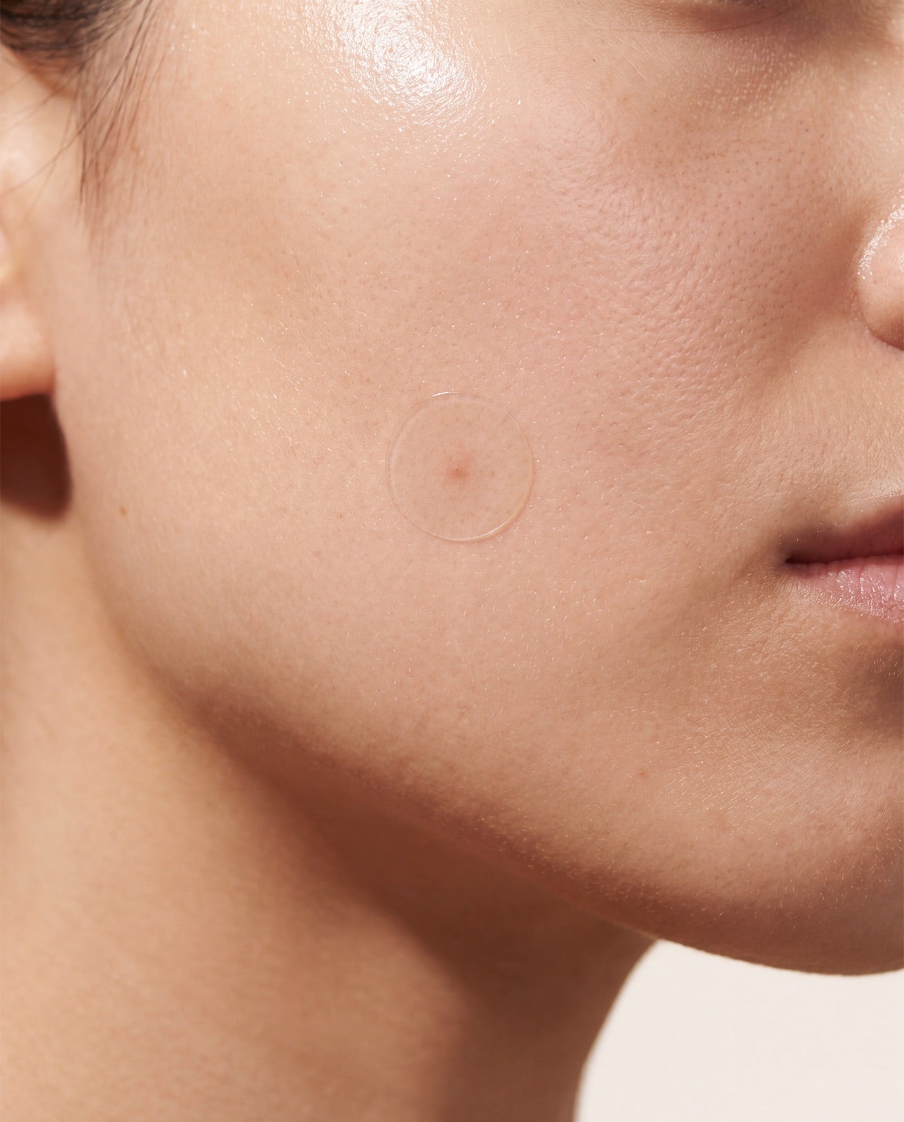 Clear, even skin after wearing blend